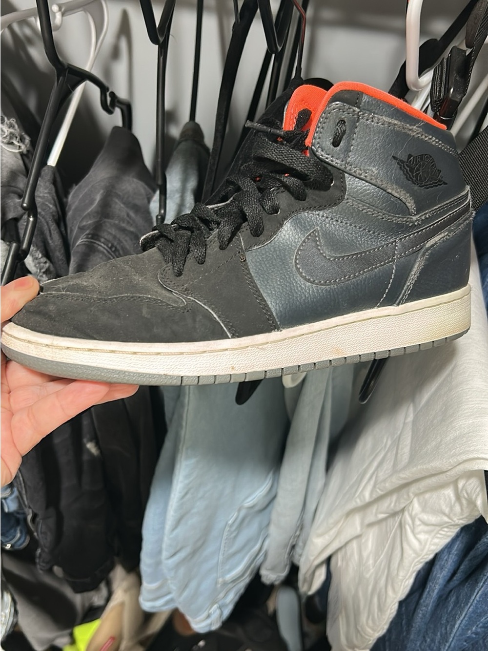 Jordan retro 1’s high metallic hematite